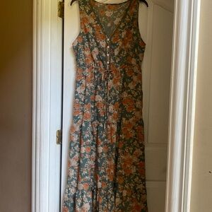 Women's sleeveless summer dress. Size xl like new